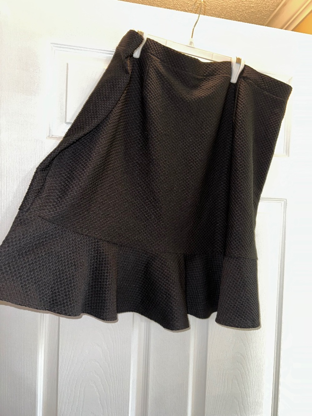 Reitmans Black Textured Tulip Hem Skirt Plus Size 22 Flattering